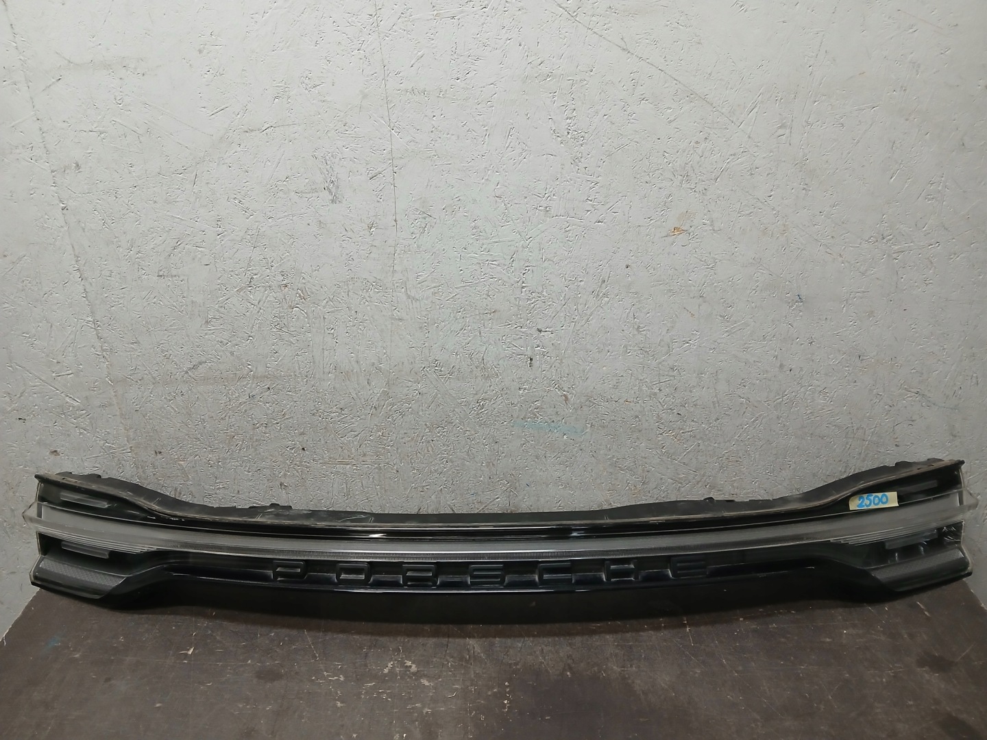light rear part PORSCHE MACAN LIFT LED 95B 95B945308E