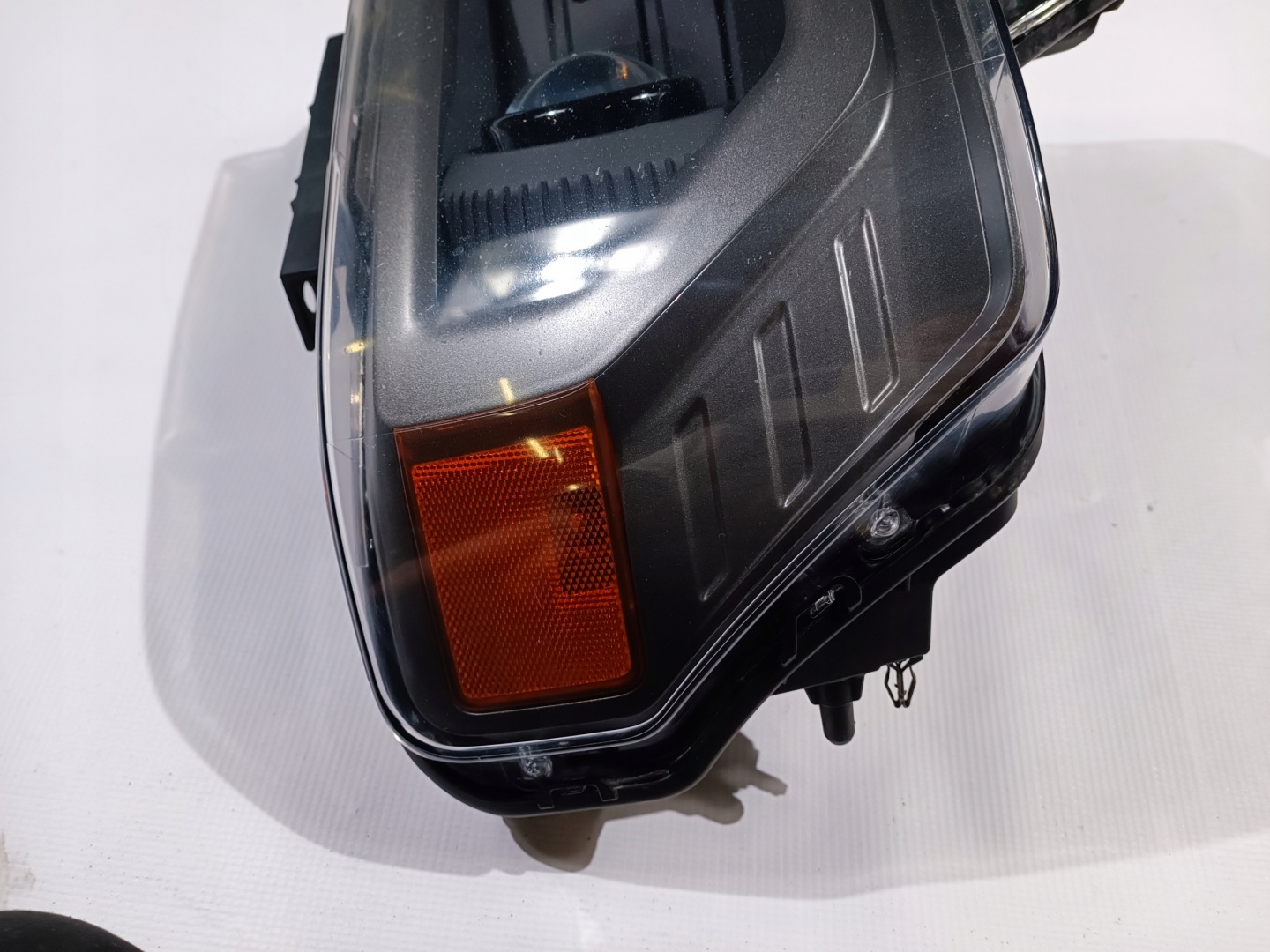 light front front right xenon Ford F150 2009-2014