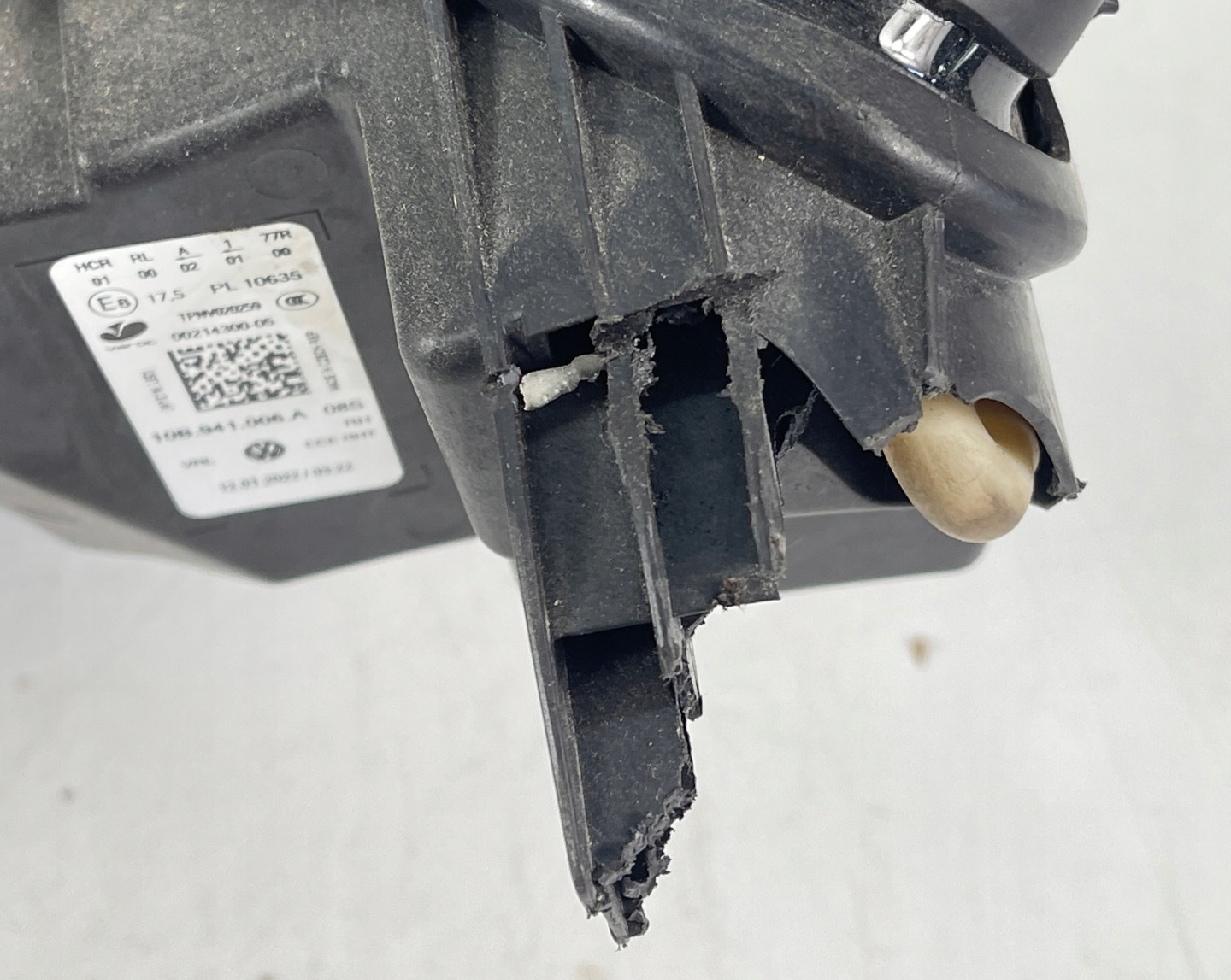 VW ID3 light front right FULL LED 10B941006A