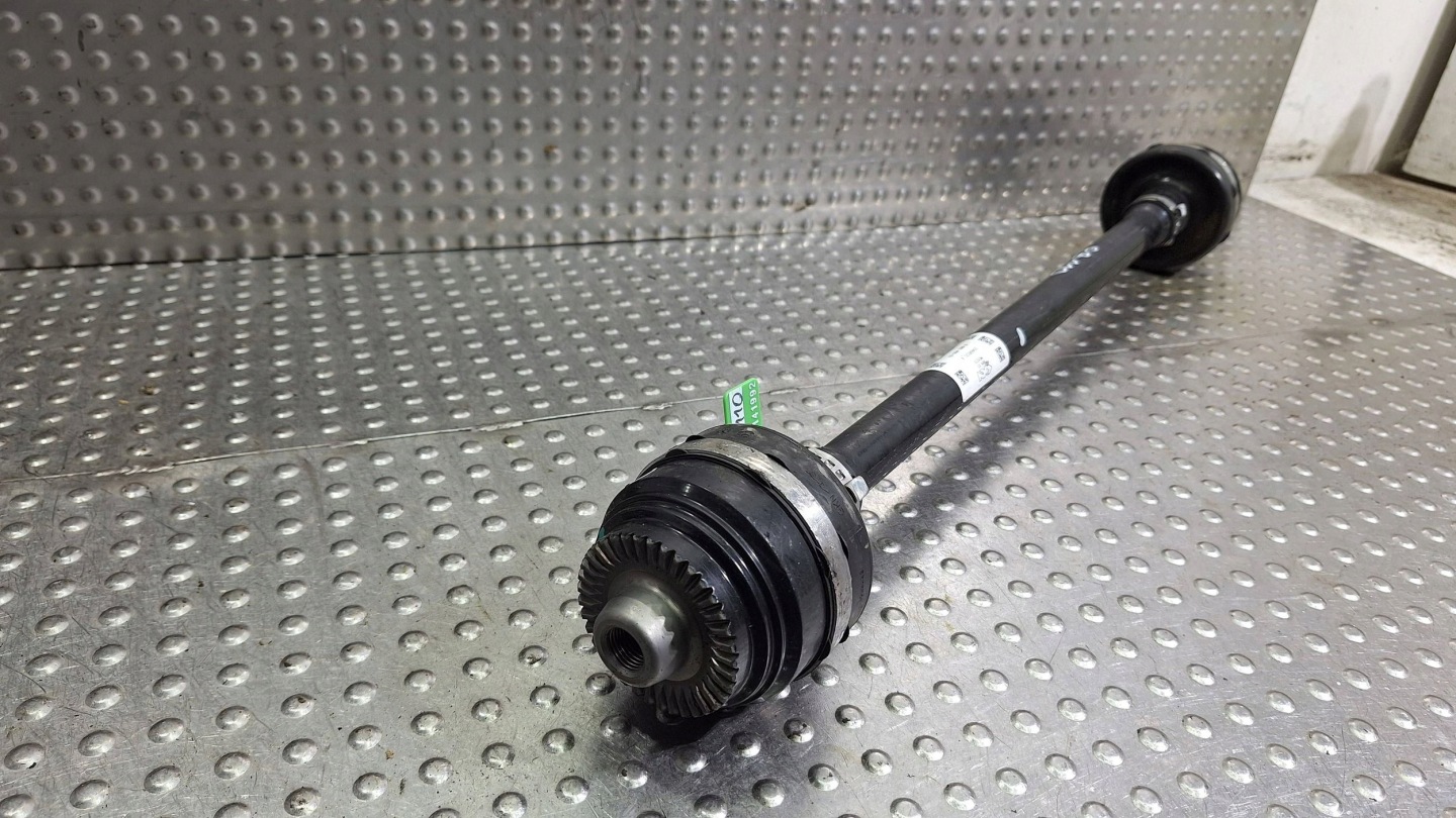 semi-axis left rear part 8695499 BMW X3 G01 X4 G02
