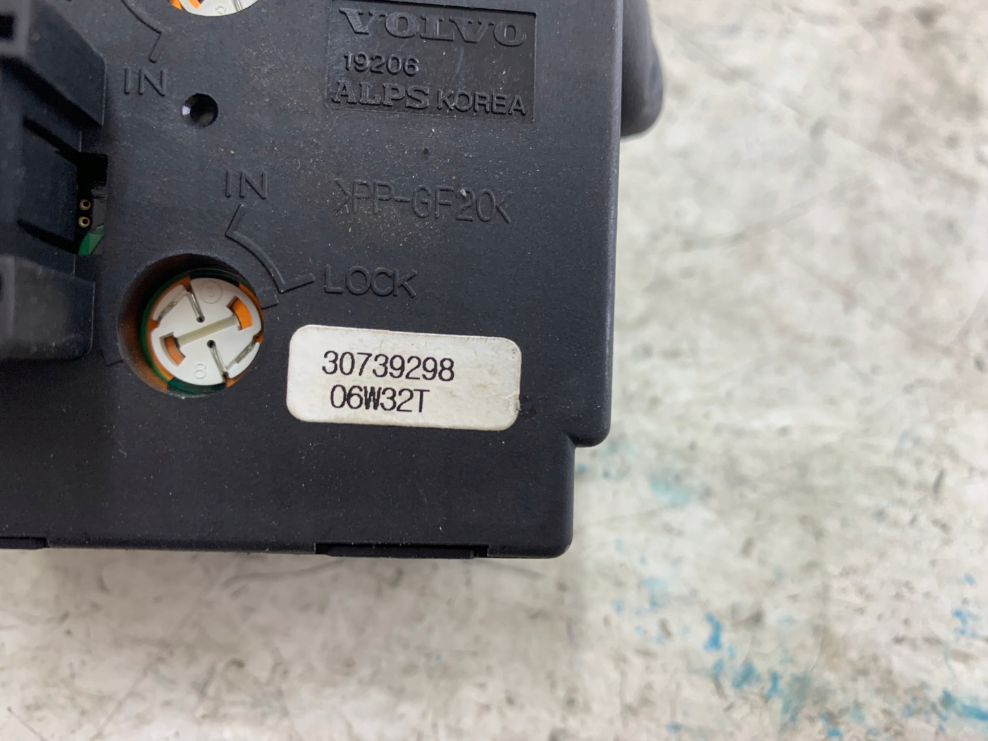 VOLVO V50 e S40 II C30 Interruttore comando luci 30739298