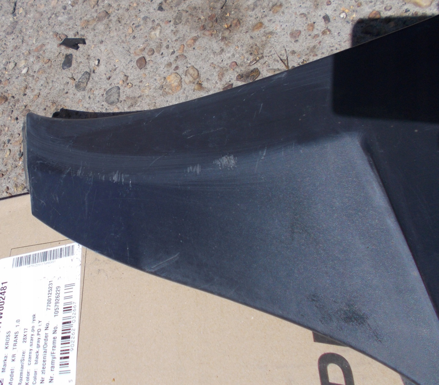 BMW X3 E83 3.0D 08R moulding threshold left 3330865