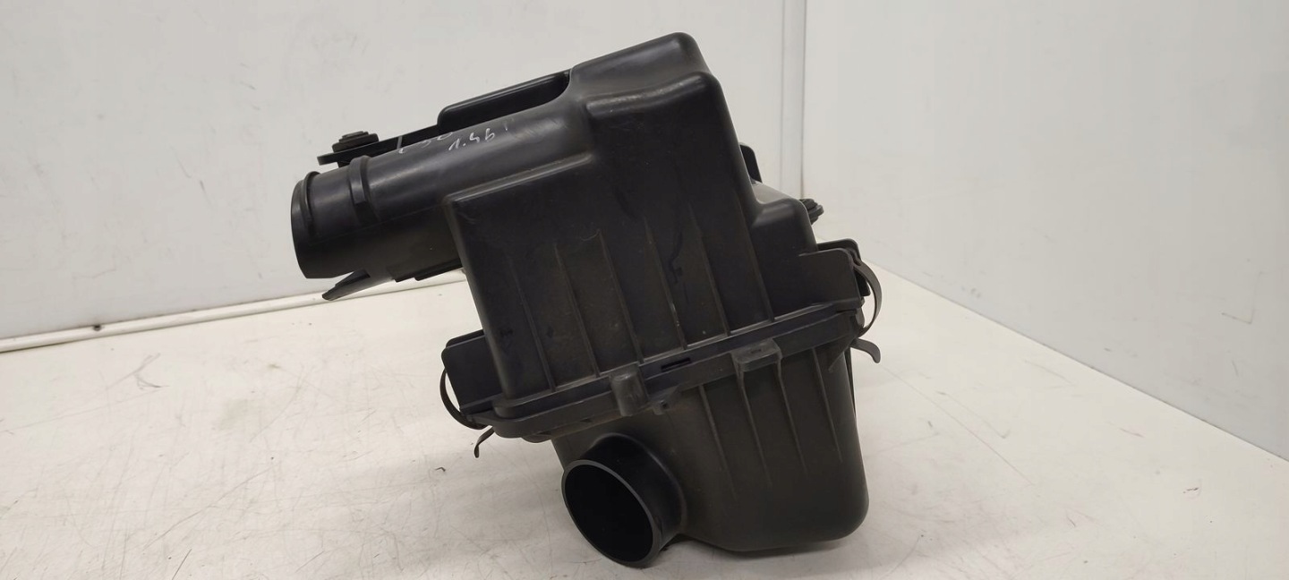 Gehäuse filter luft Hyundai i30 LIFT 1,4