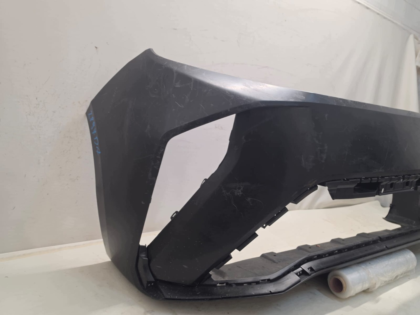 MAXUS MIFA 9 22- Paraurti Anteriore Anteriore C00345683