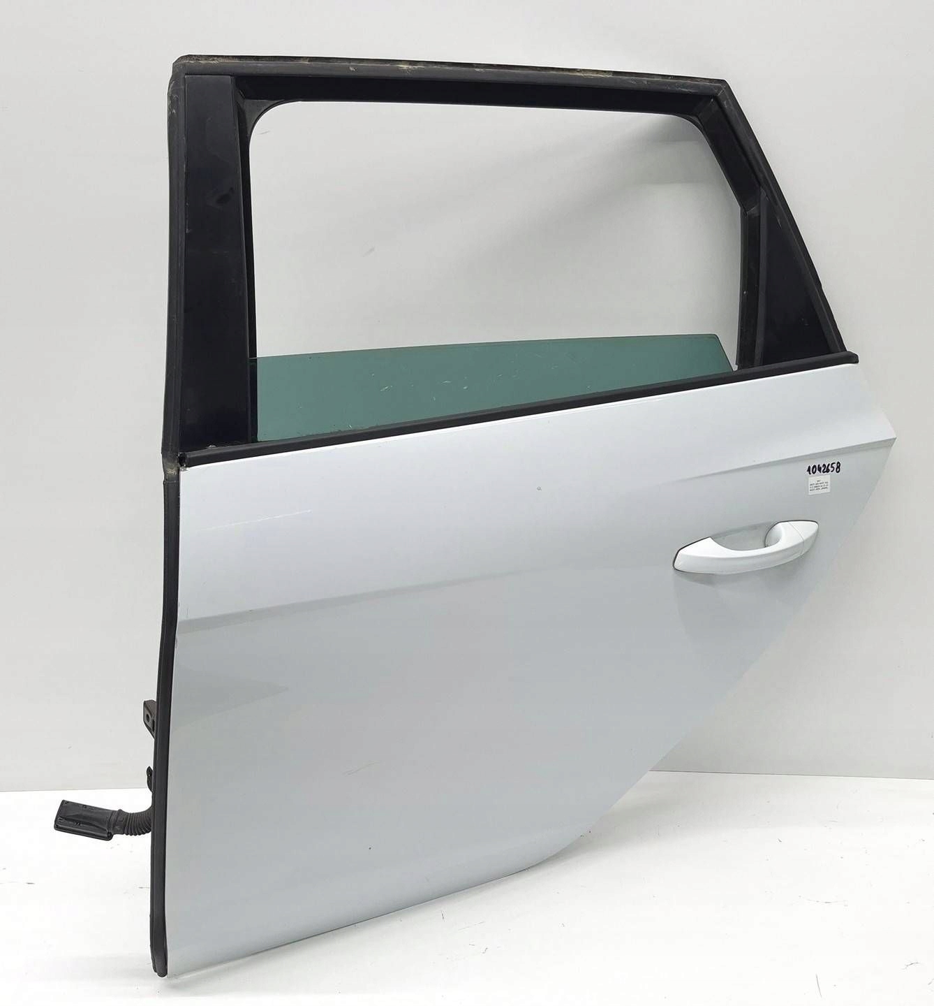 door left rear part left rear. SEAT LEON III KOMBI 5D LS9R