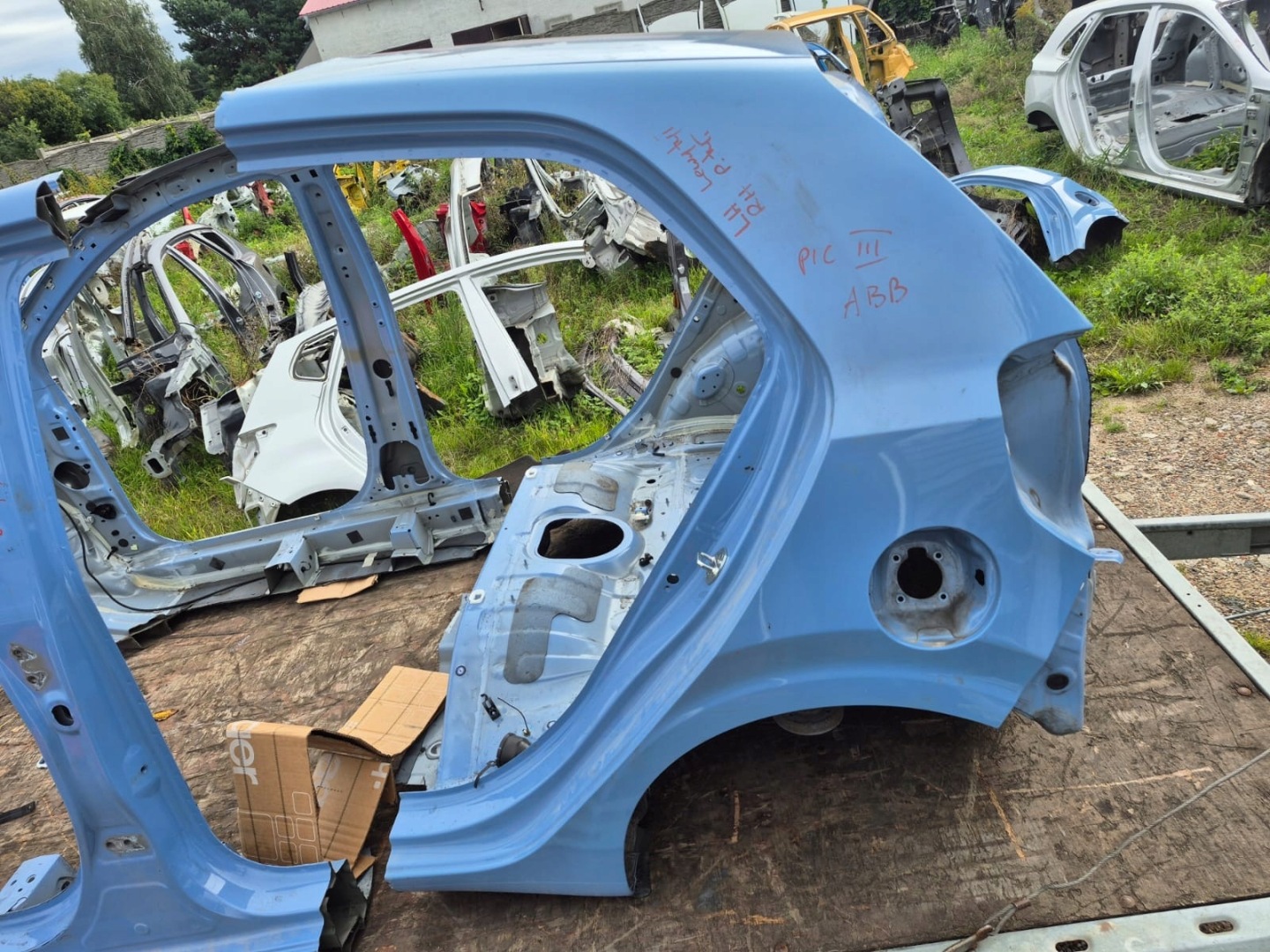 KIA PICANTO III LONGHERONE parafango sinistra posteriore !!!!!CENA ZA parafango 2017-`