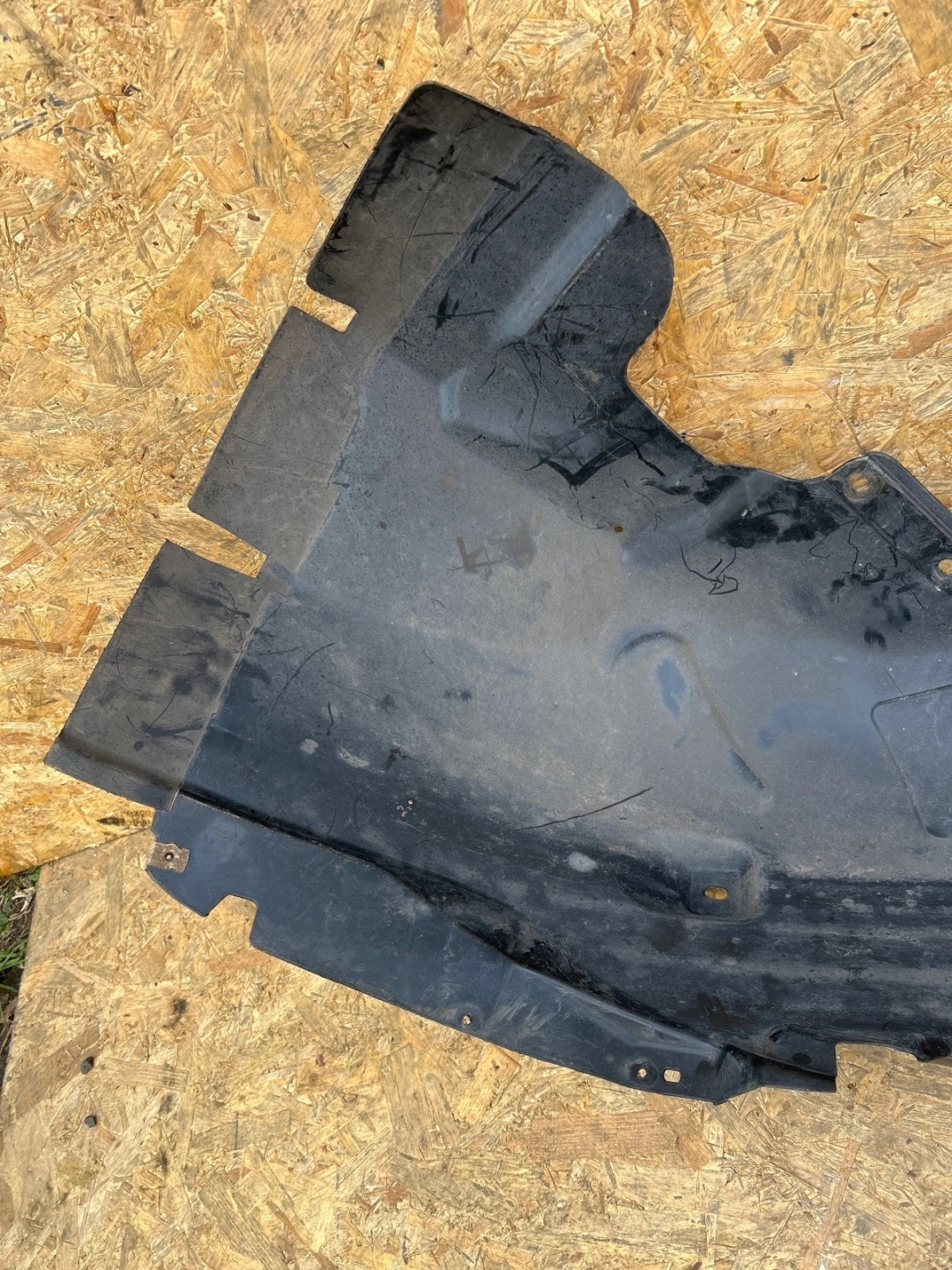 podblatník pravé předek Ford C-Max Mk2
