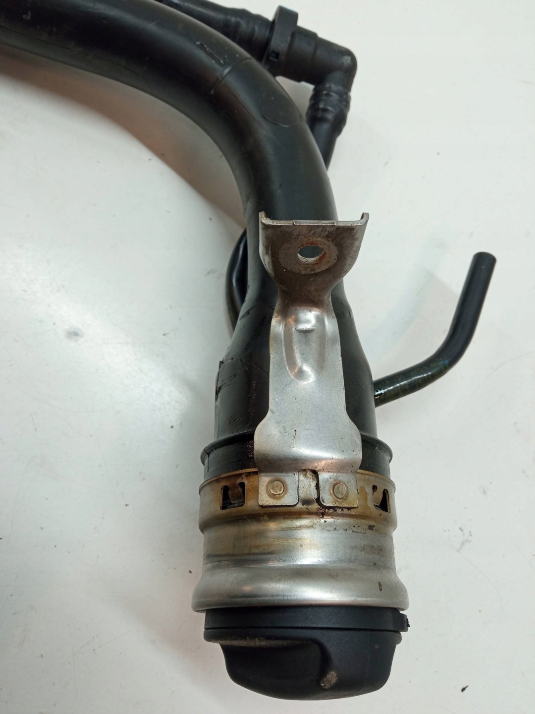 Tankklappe rohr 3.0 D 7186702 Bmw X6 und (2009-2014) E71