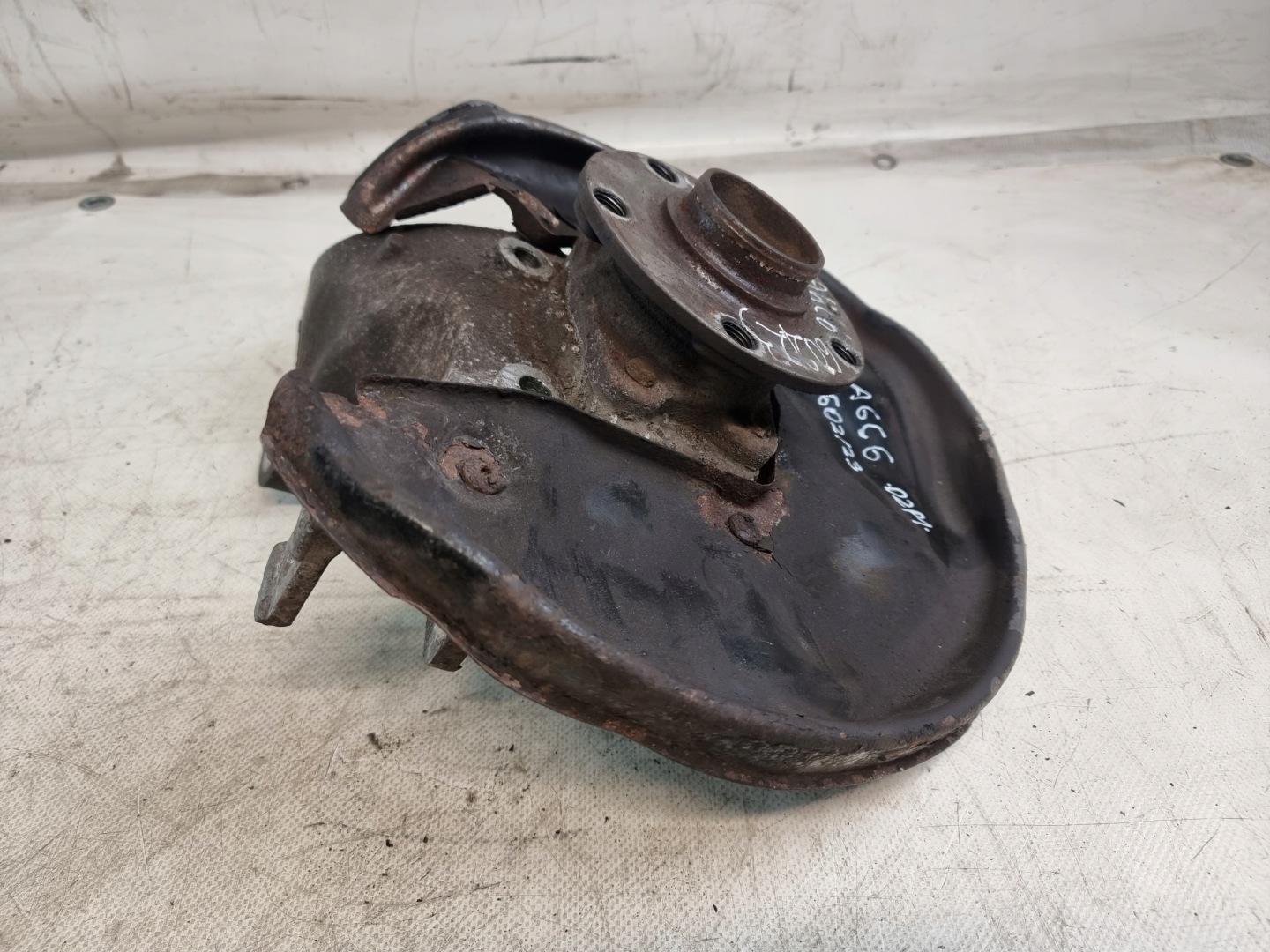 swing left rear part AUDI A6 C6 2.0TDI 05R