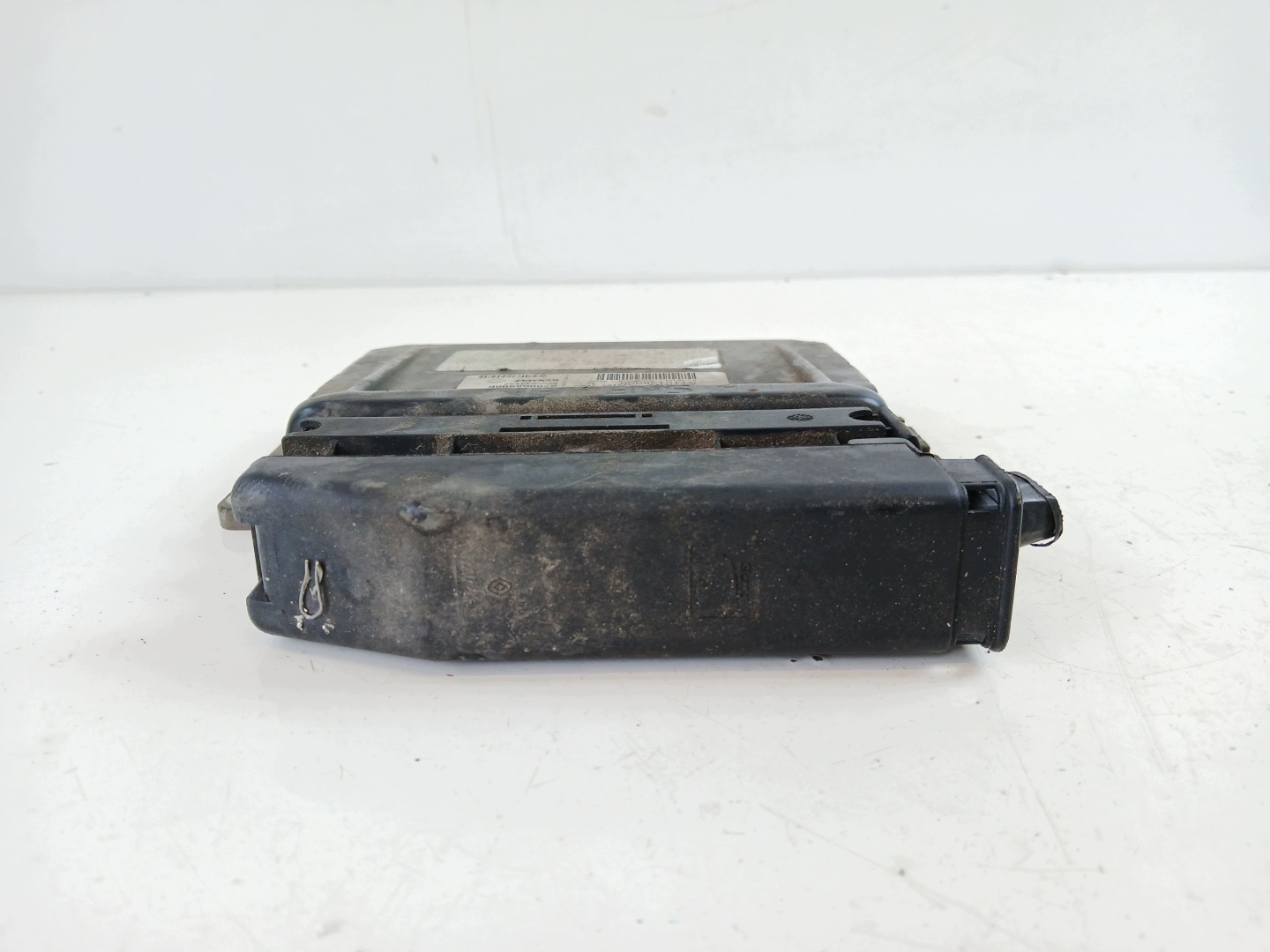 RENAULT CLIO II 1.2 control unit of the engine 8200059086