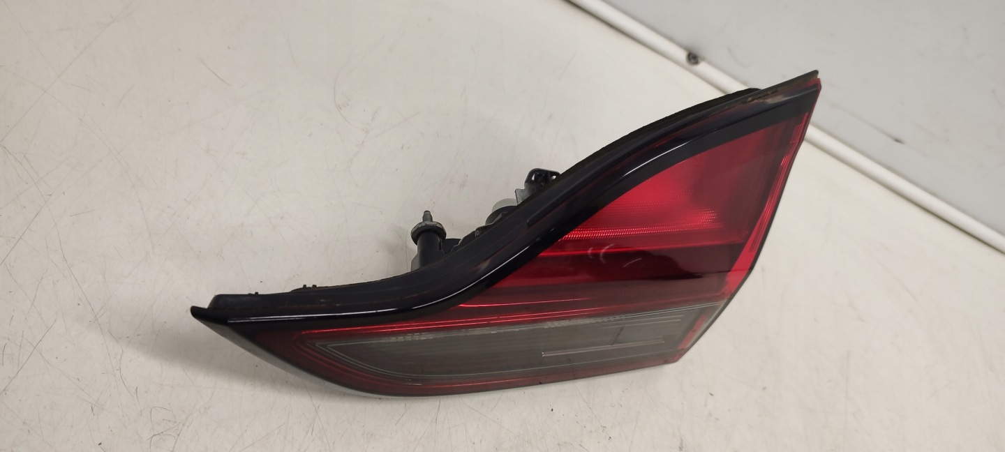 light right rear part 13288831 Opel Zafira C