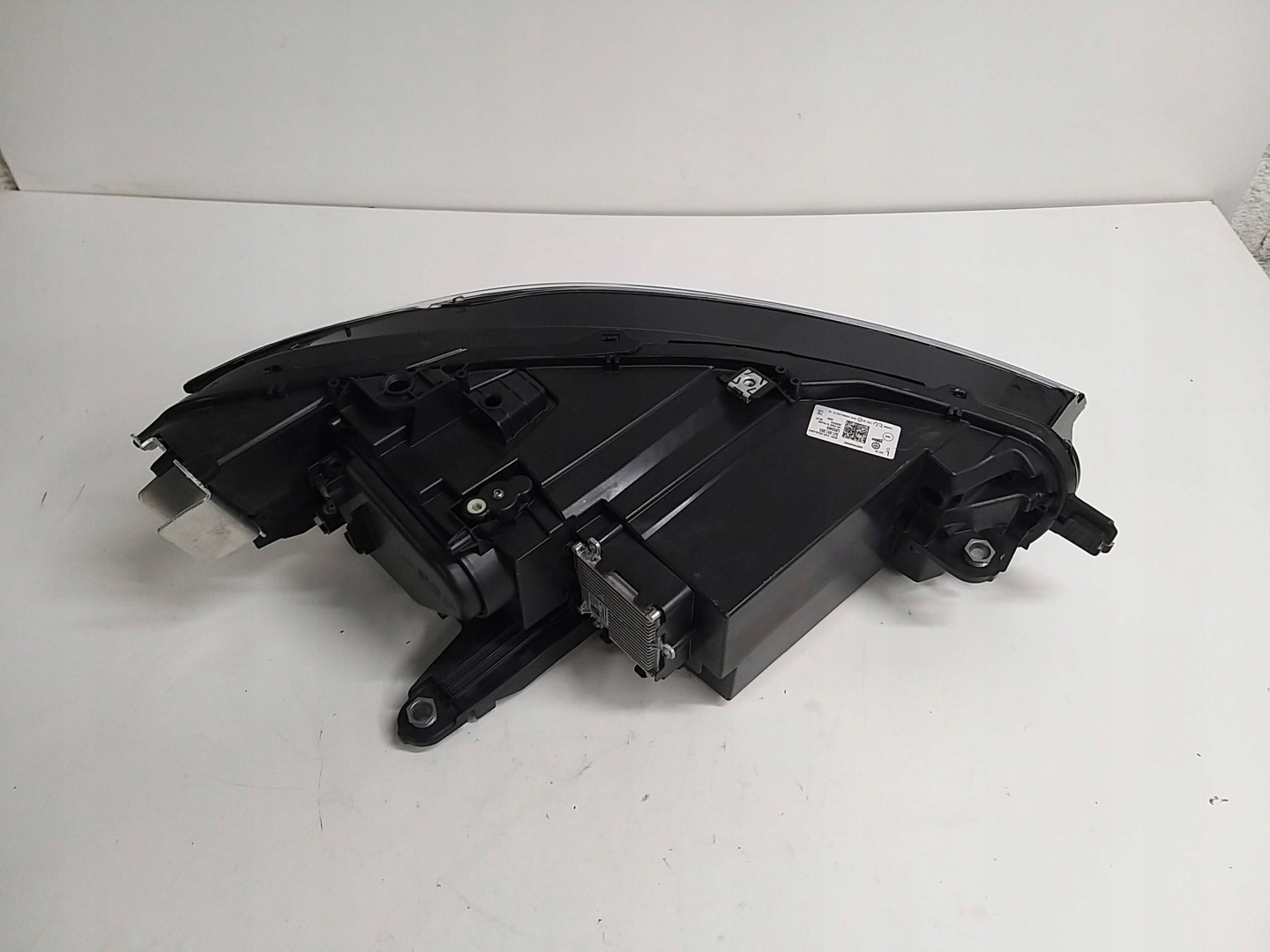 VW PASSAT B9 3J 23R- light left front front FULL LED 3J1941005