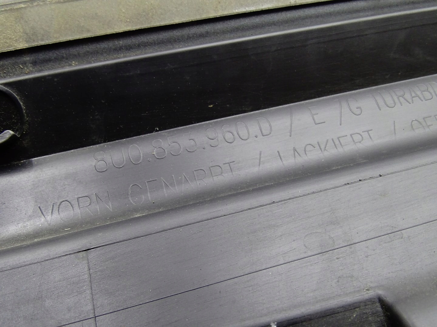 moulding door right front right front AUDI Q3 8U LIFT 8U0853960D