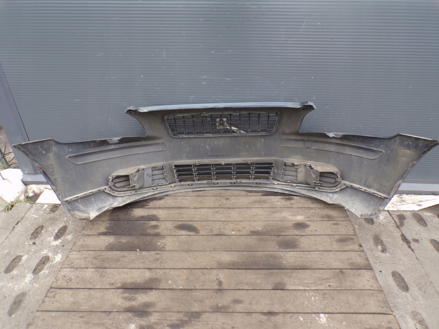 front bumper front VOLVO V50 S40 II SPRZYSKIWACZE (1)