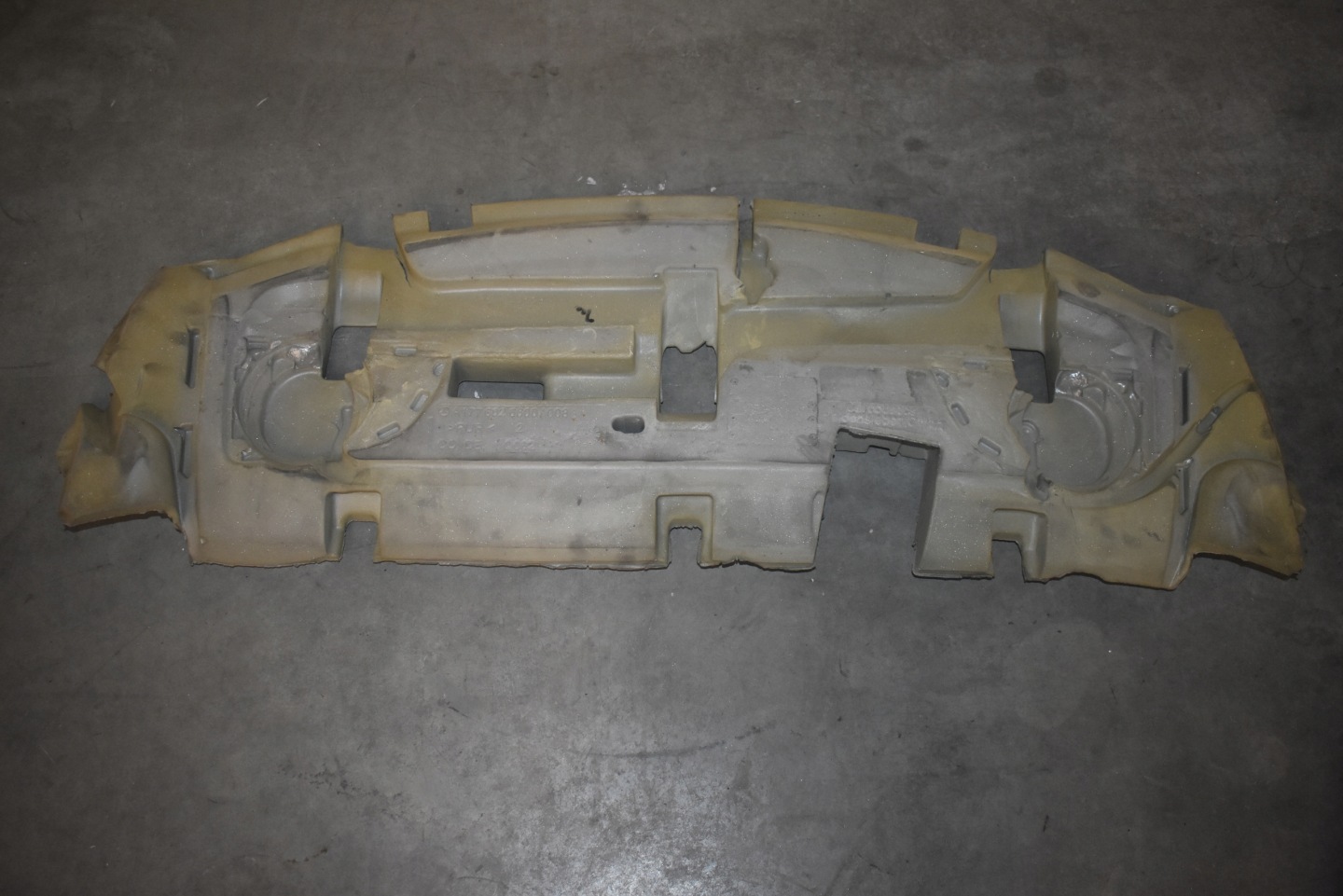 IDEALNE soundproofing POLKI boot MERCEDES W177 1