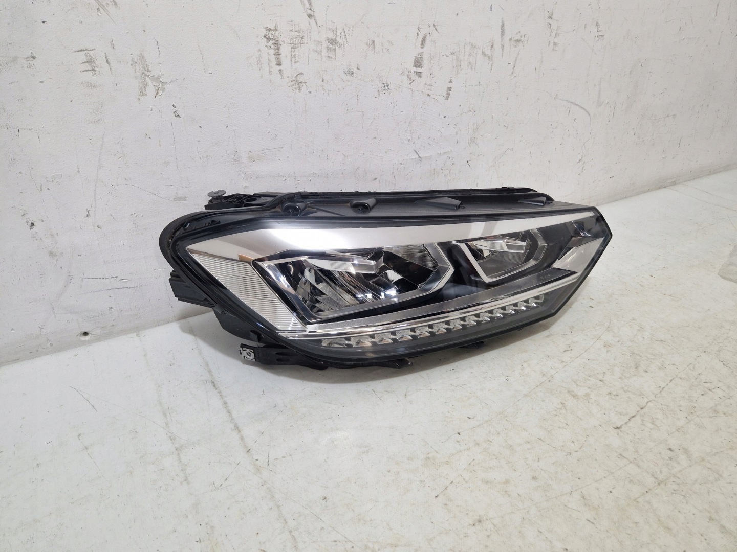 * VW TOURAN III 5TB light REFLEKTOR FULL LED right EUROPA 5TB941036B