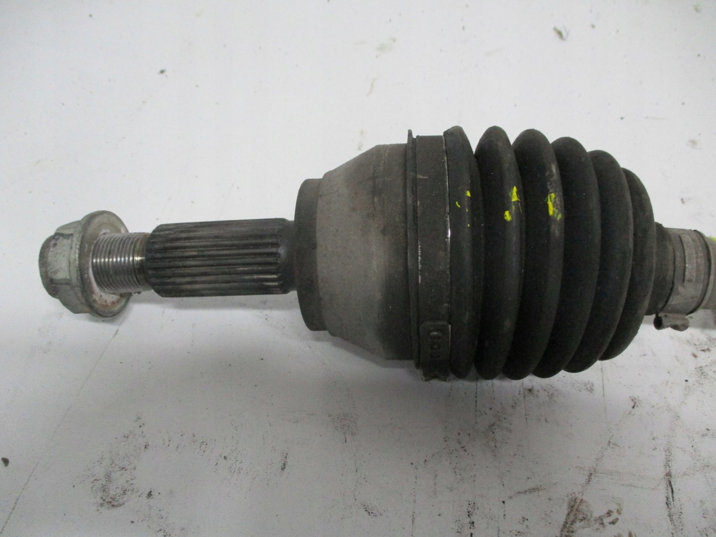 semi-axis right FORD FIESTA MK7 1,25i 8V51-3B436-AAB