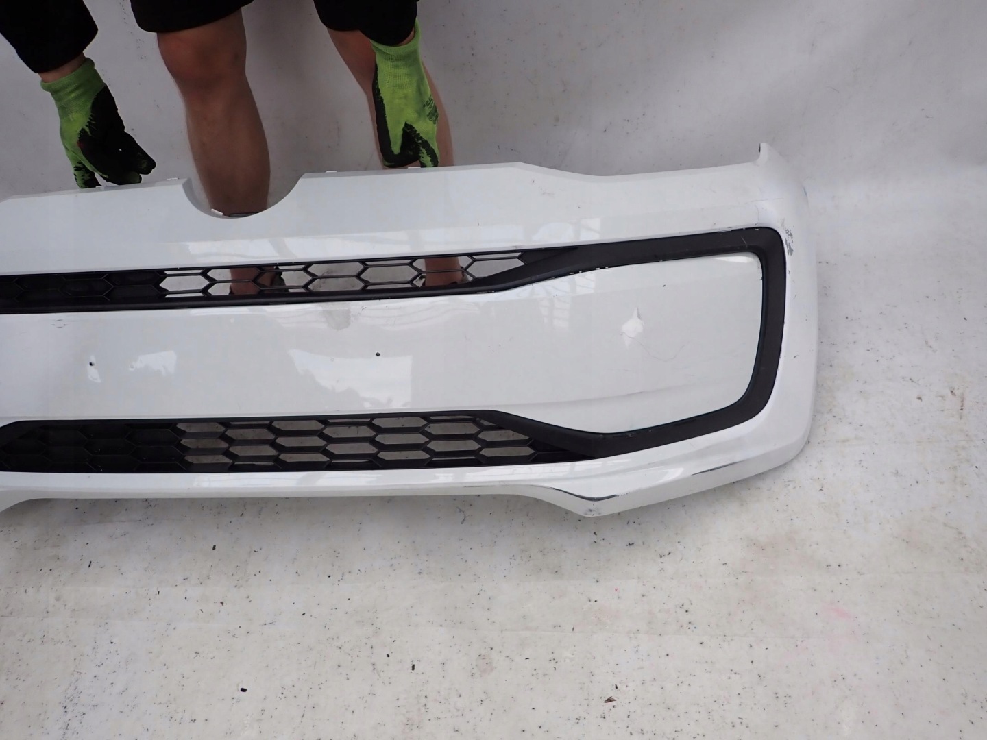VW UP LIFT 16-23 bumper front front