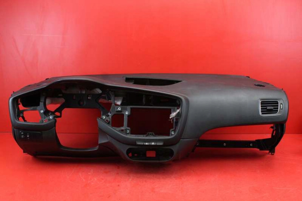 dashboard instrument panel console cockpit airbag EU KIA CEED 2 II LIFT 15-18