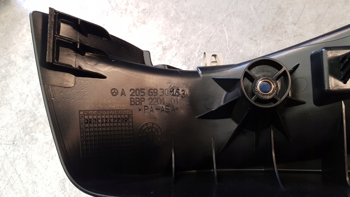 Mercedes W205 cover rear left A2056930163