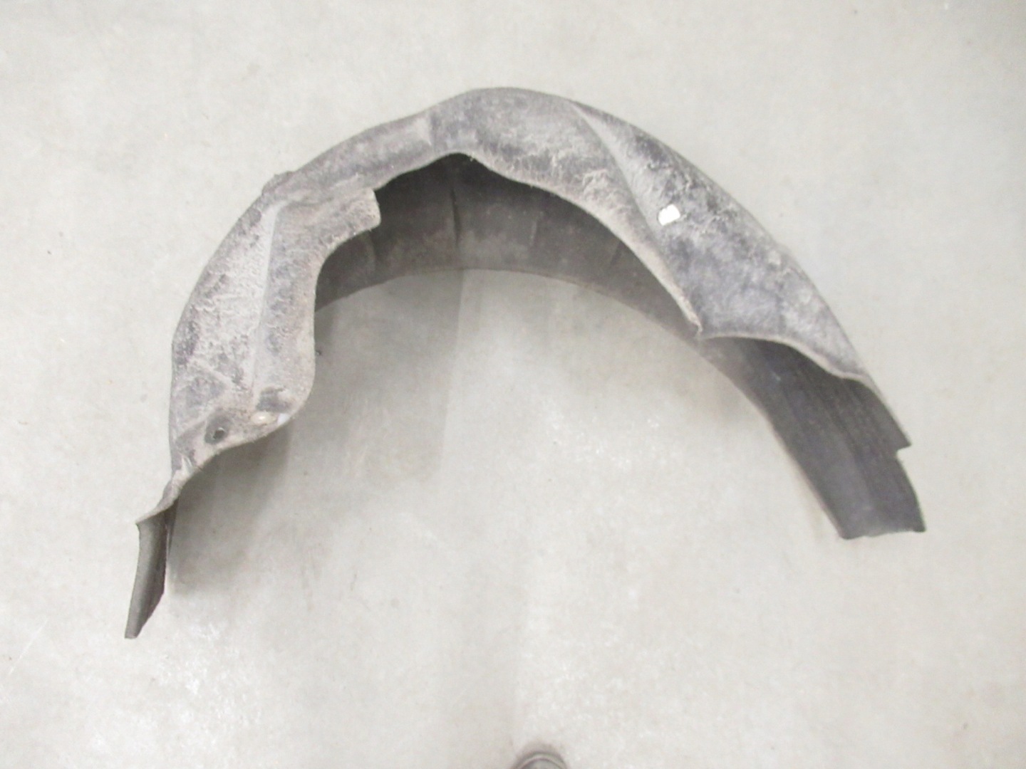 mudguard left rear part BMW e91