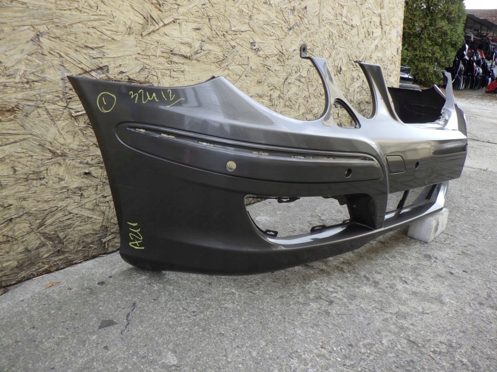 MERCEDES E KLASA 211 LIFT 2006- FRONTSTOSSSTANGE