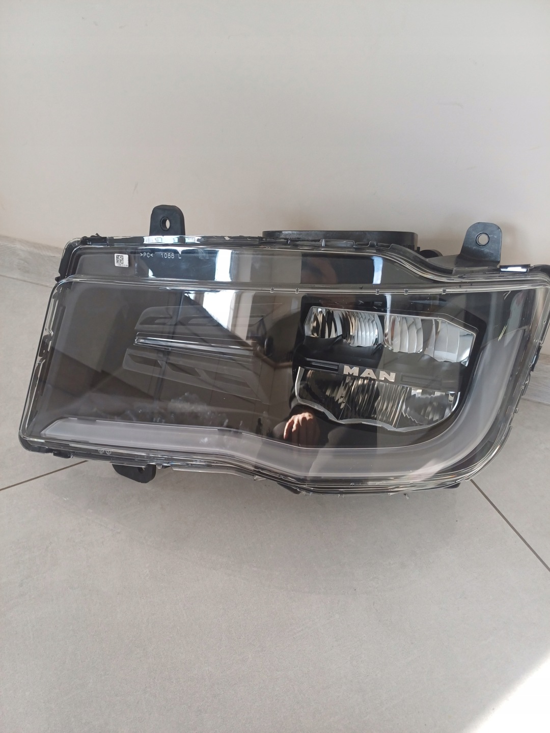 light left front front MAN TGX, TGS ,TGM FULLLED 8125101-6821