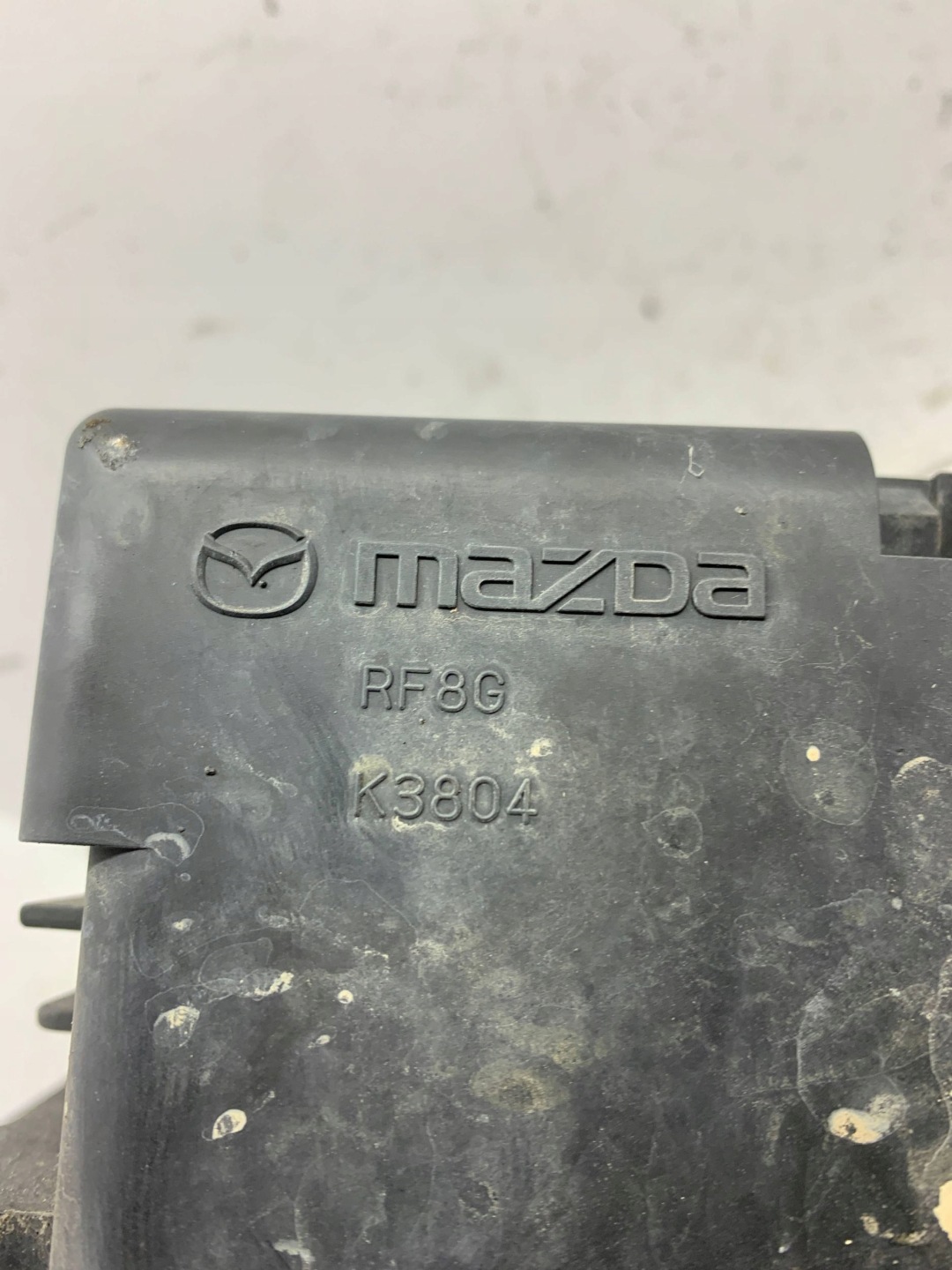 Gehäuse filter luft RF8GK3804 MAZDA 6 GH (2007-2010) KOMBI 2.2 D