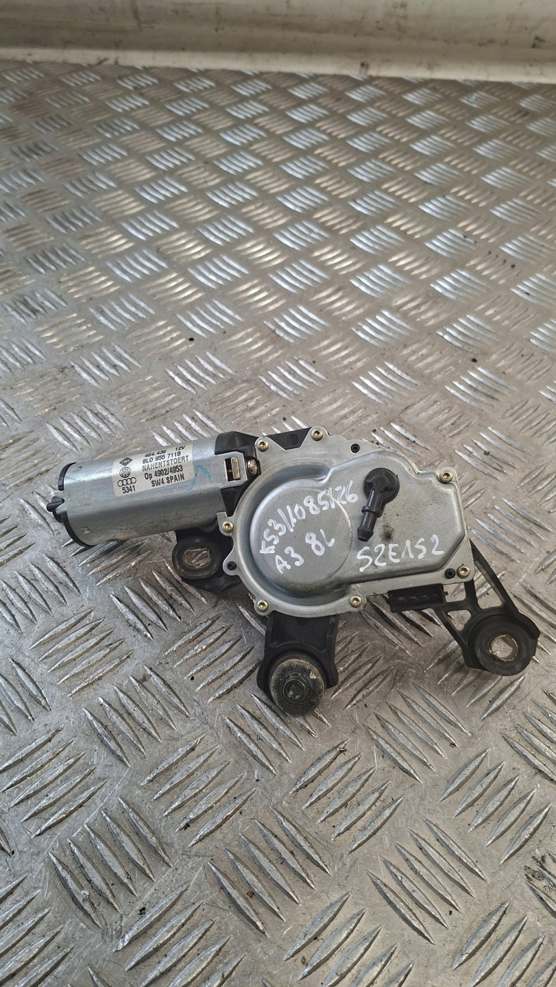 motor ablaktörlők hátsó AUDI A3 8L
