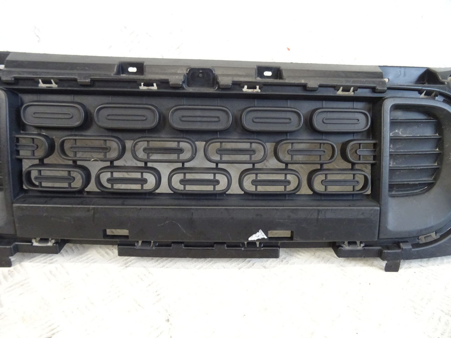grid central front CITROEN BERLINGO IV 9816749880