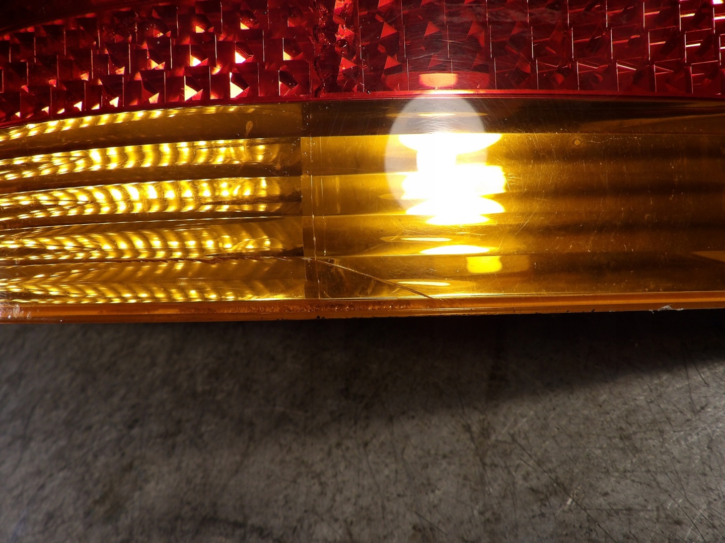 BMW 7 E65 light rear right 83796889 sedan