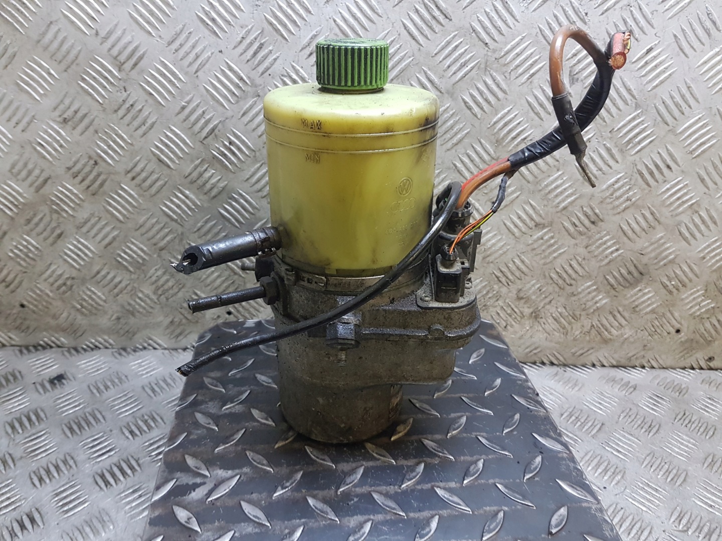servo pump electrical SKODA ROOMSTER 6Q0423156AB