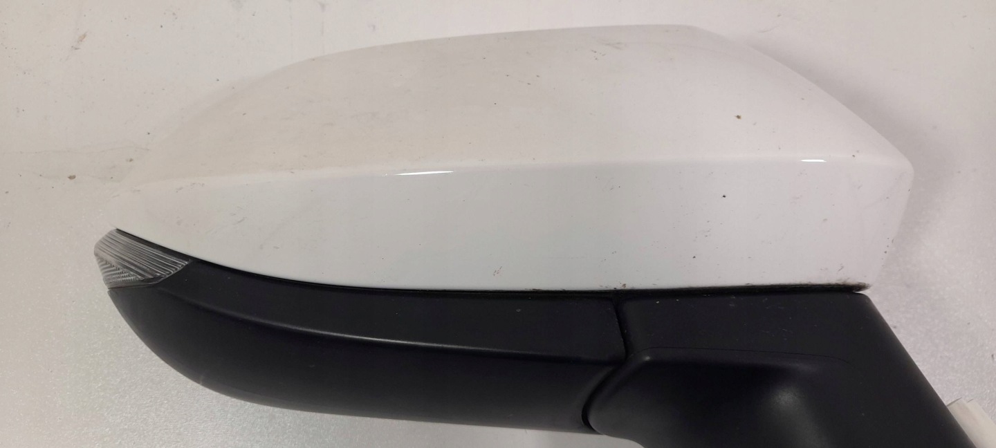 Toyota Corolla E21 mirror right 6-PIN 049749 (S145)