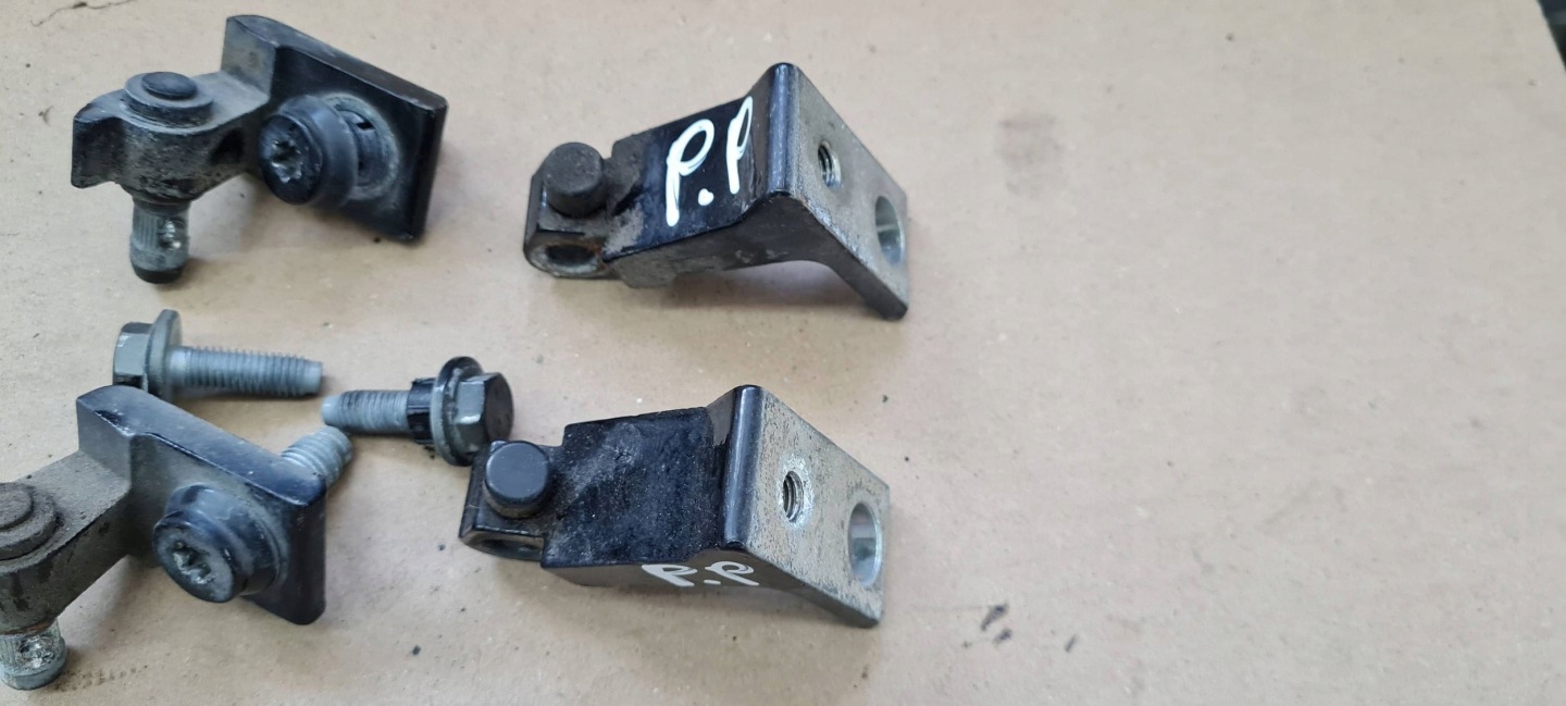 A5 8T LIFT S5 hinge hinges door right right front front COUPE LZ9Y