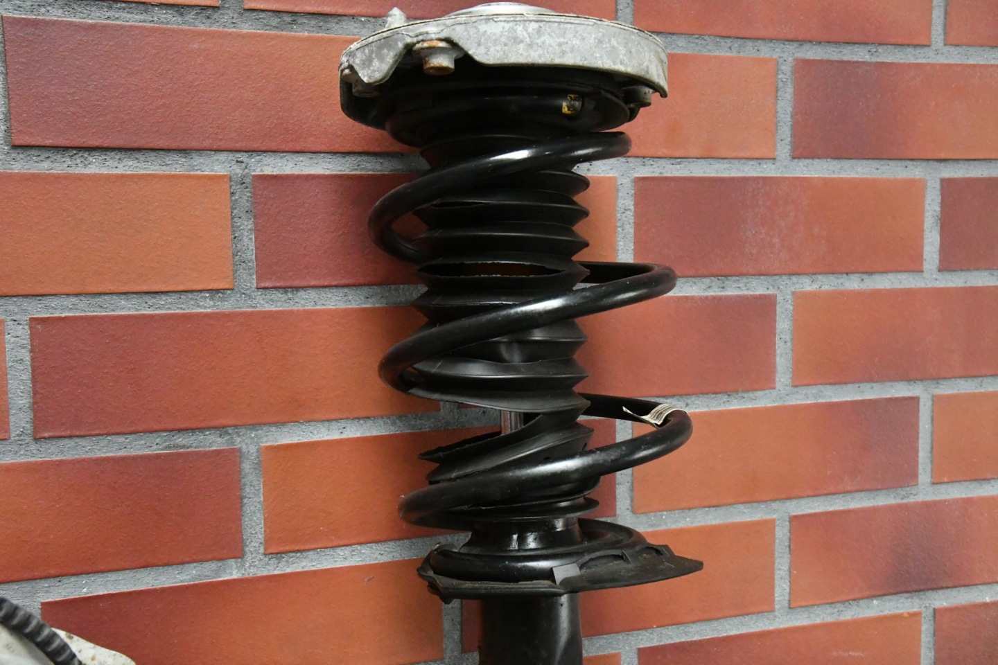 swing right arm front shock absorber right BMW 2 F45 F46