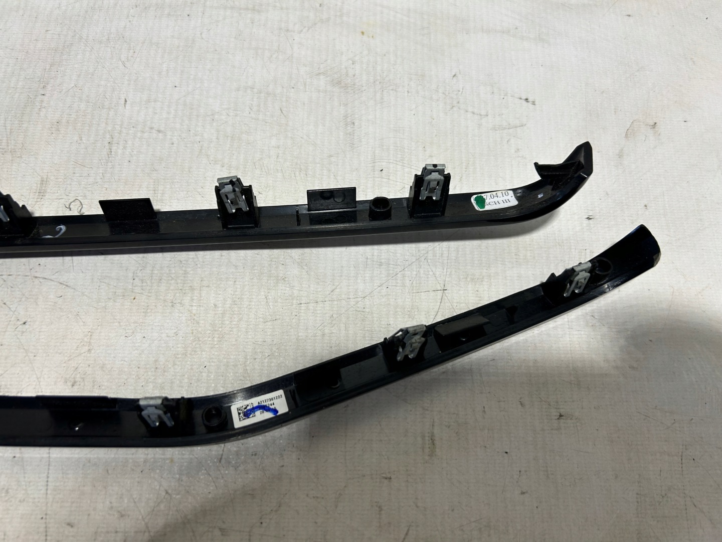 MERCEDES W212 DEKORY mouldings door KOMPLET