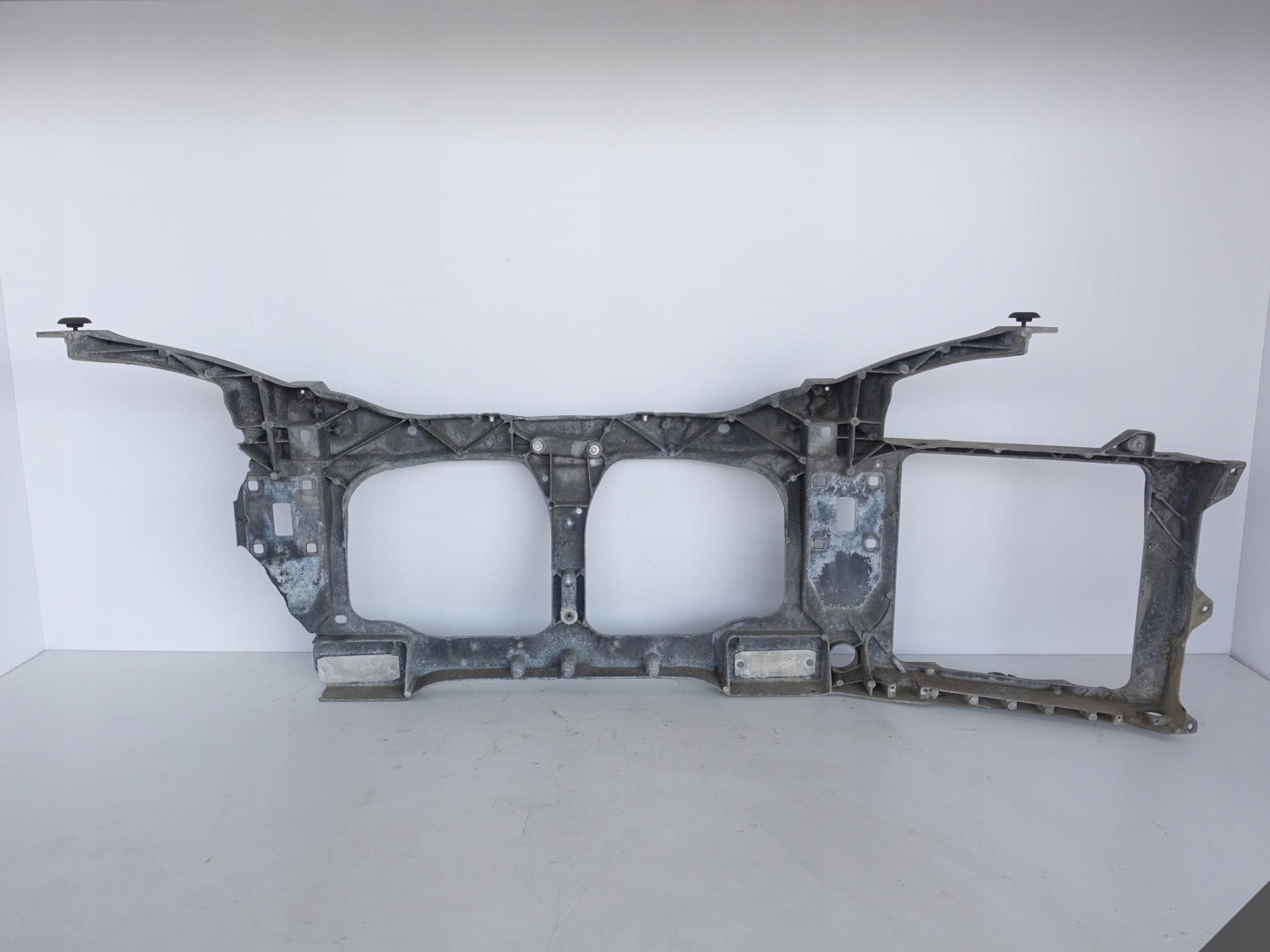 TESLA MODEL S 12-16 ARMATURE ENDOMMAGÉ