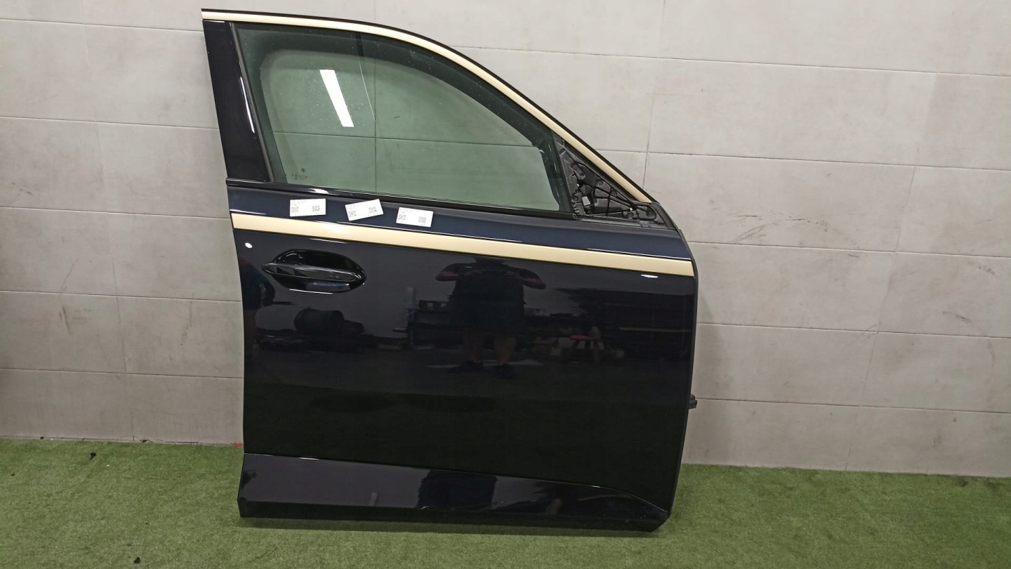 BMW XM G09 door right front 416 KEYLESS