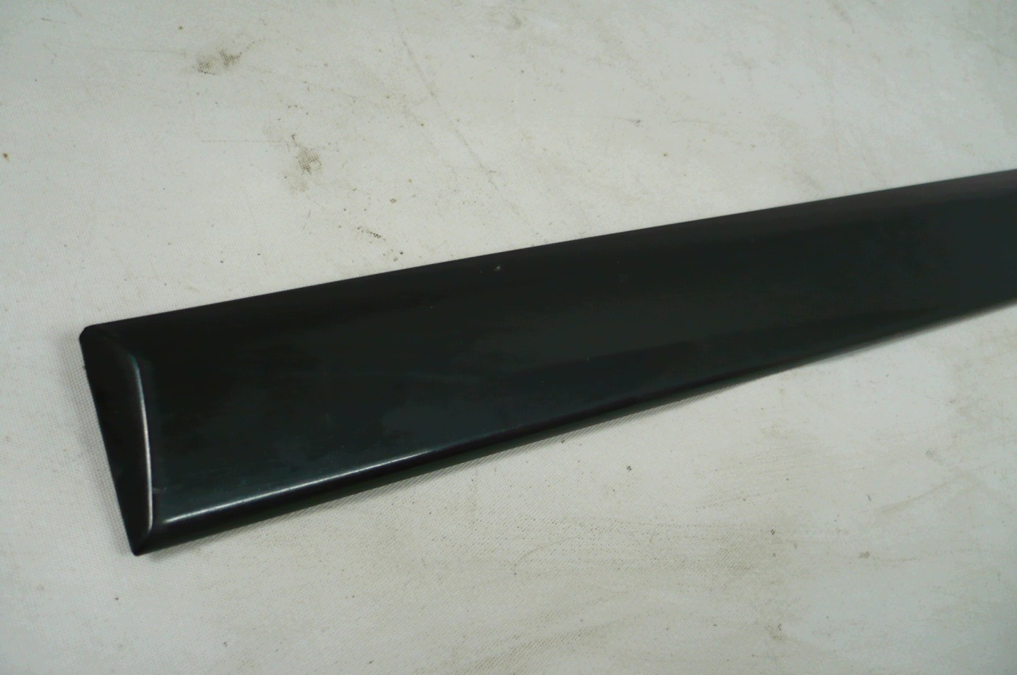 AUDI A4 B6 B7 moulding door left rear part central original