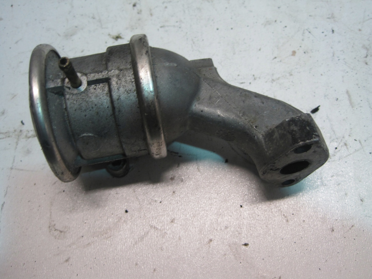 AGR-Ventil VW AUDI SEAT SKODA 06L131101E