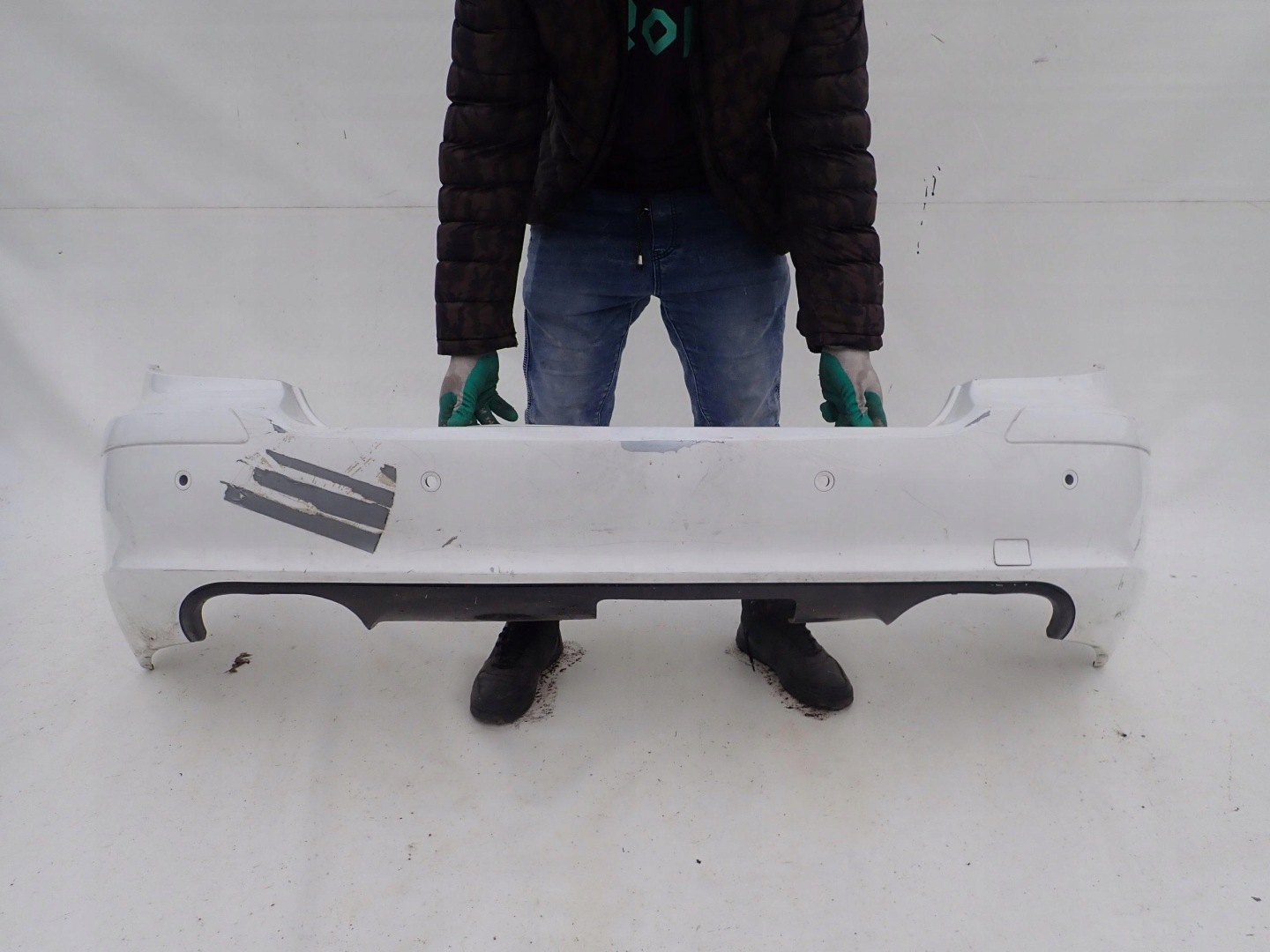 MERCEDES R-class 05-09 bumper rear part rear PDC towing