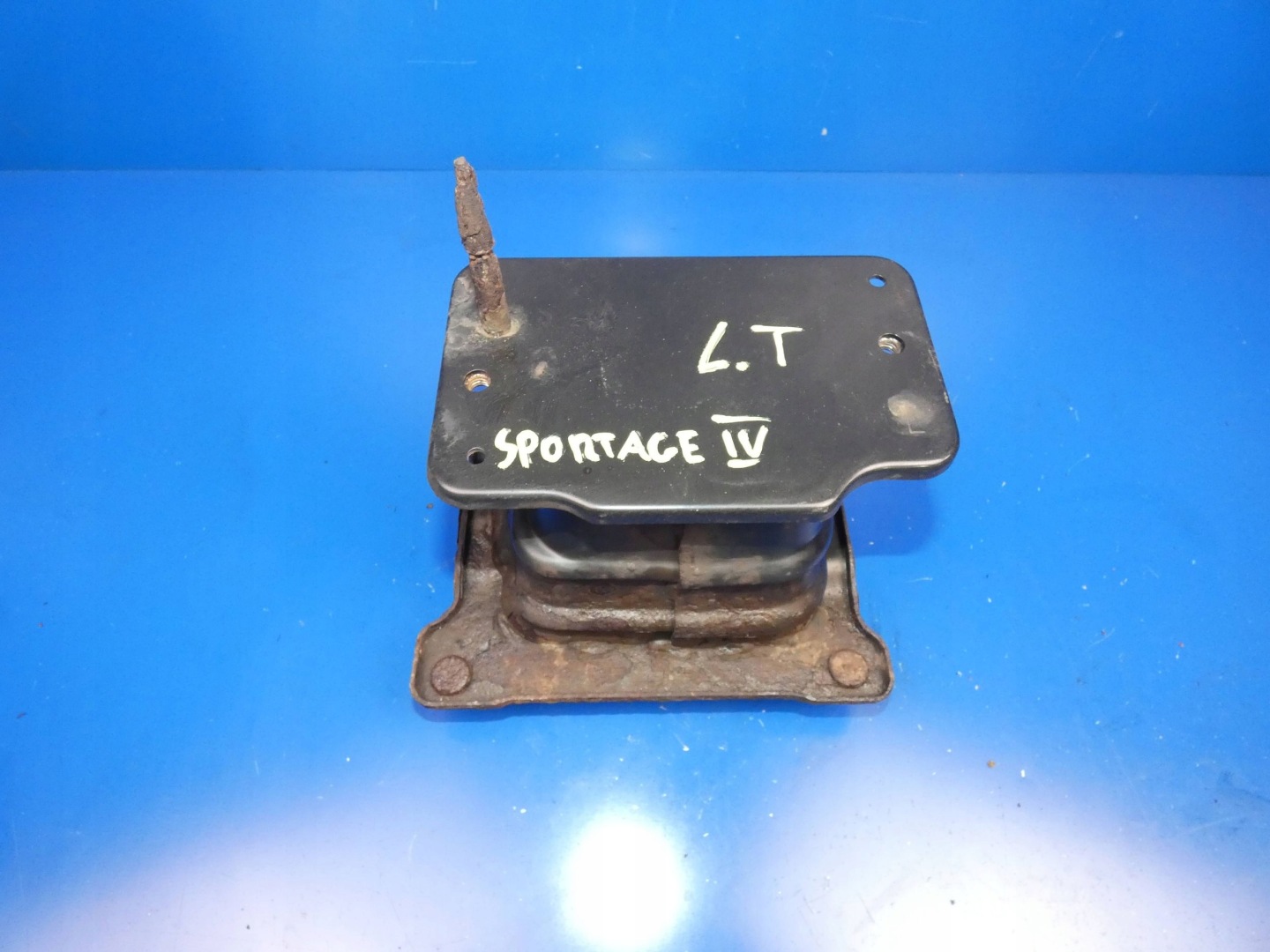 KIA SPORTAGE IV 4 2016- beam tip sider left left rear part