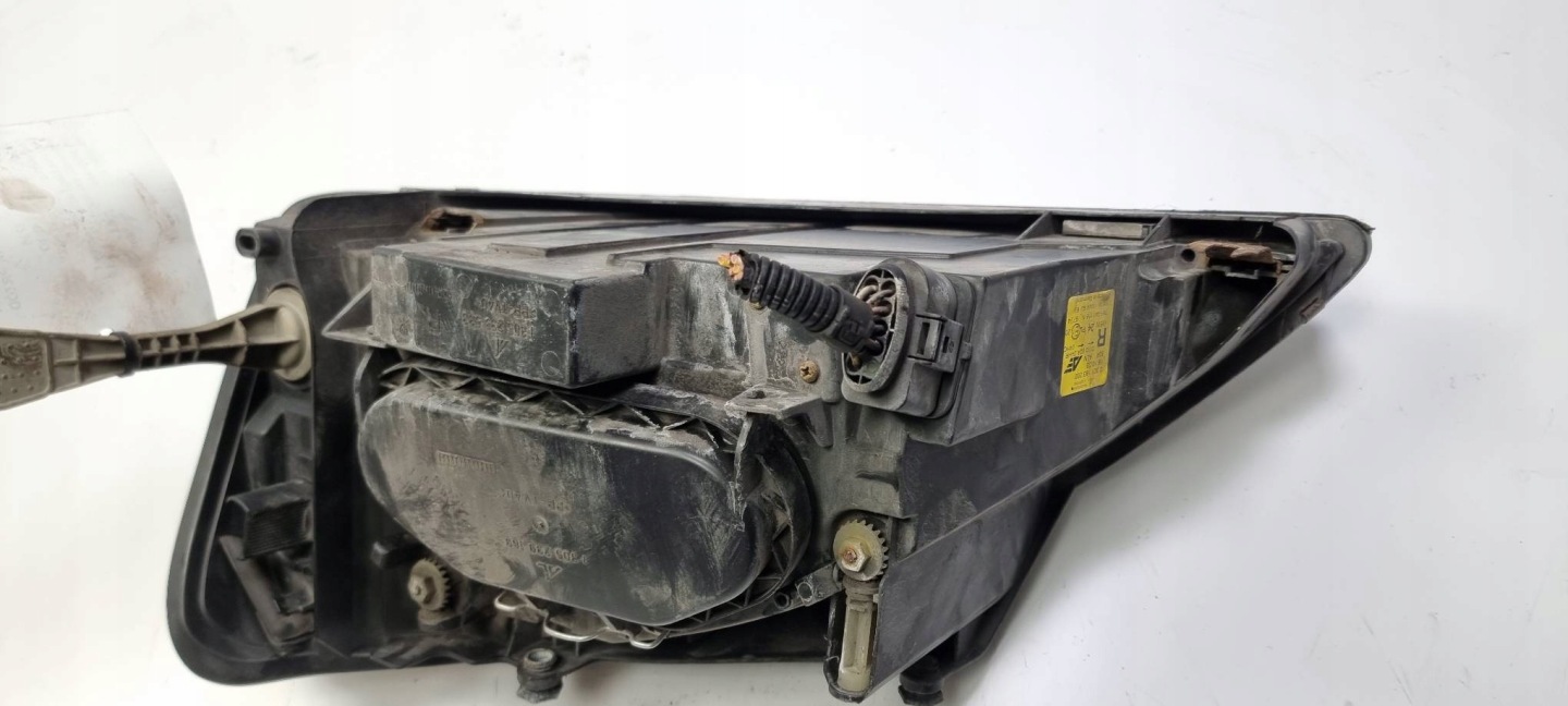 light right front FORD GALAXY