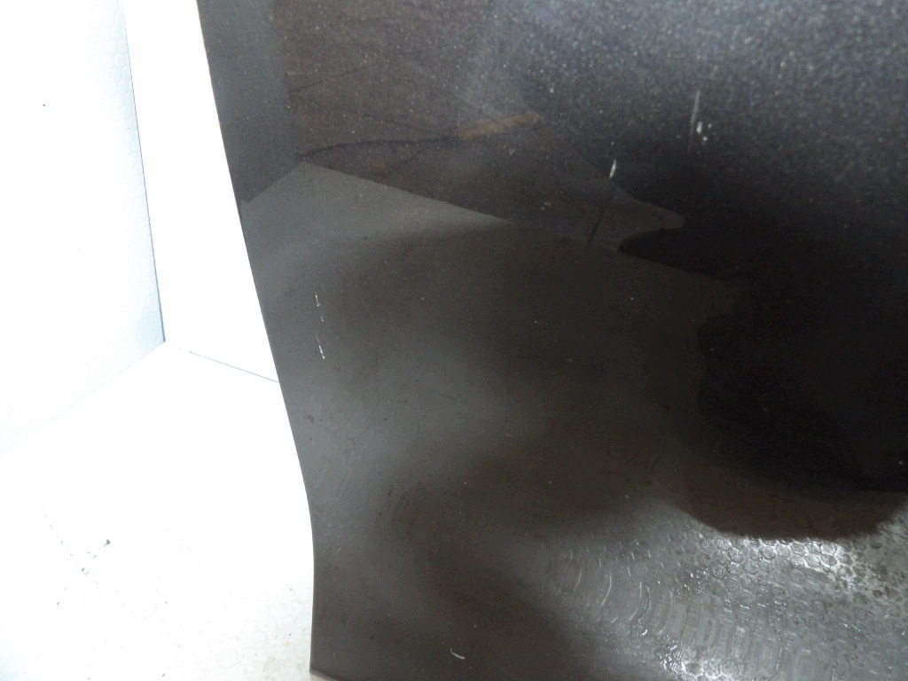 INFINITI Q30 door front right Z11G