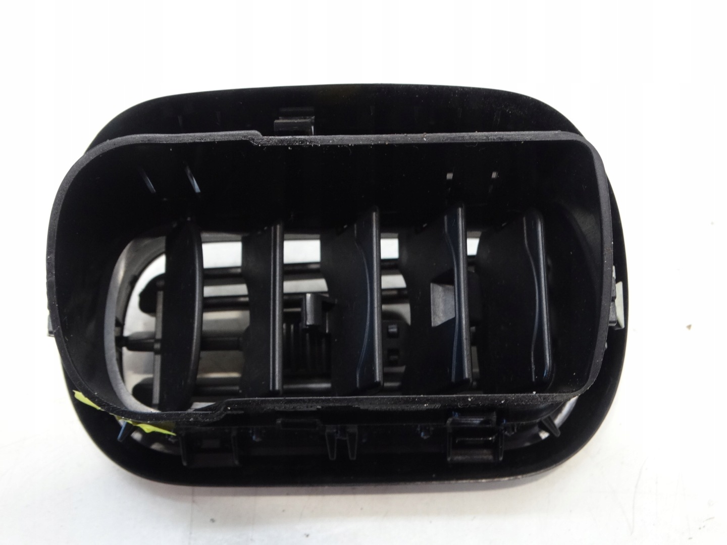 grid air conditioning devices consoles left CITROEN C4 III CACTUS 9800167677
