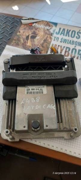 Computer 03L906019AL AUDI A4 B8