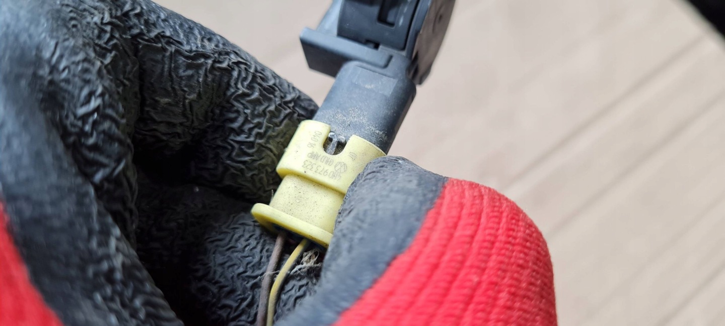 A4 B9 8W sensor OCHRONY PIESZYCH connecting spoiler 8W0959121A A5 8W S5