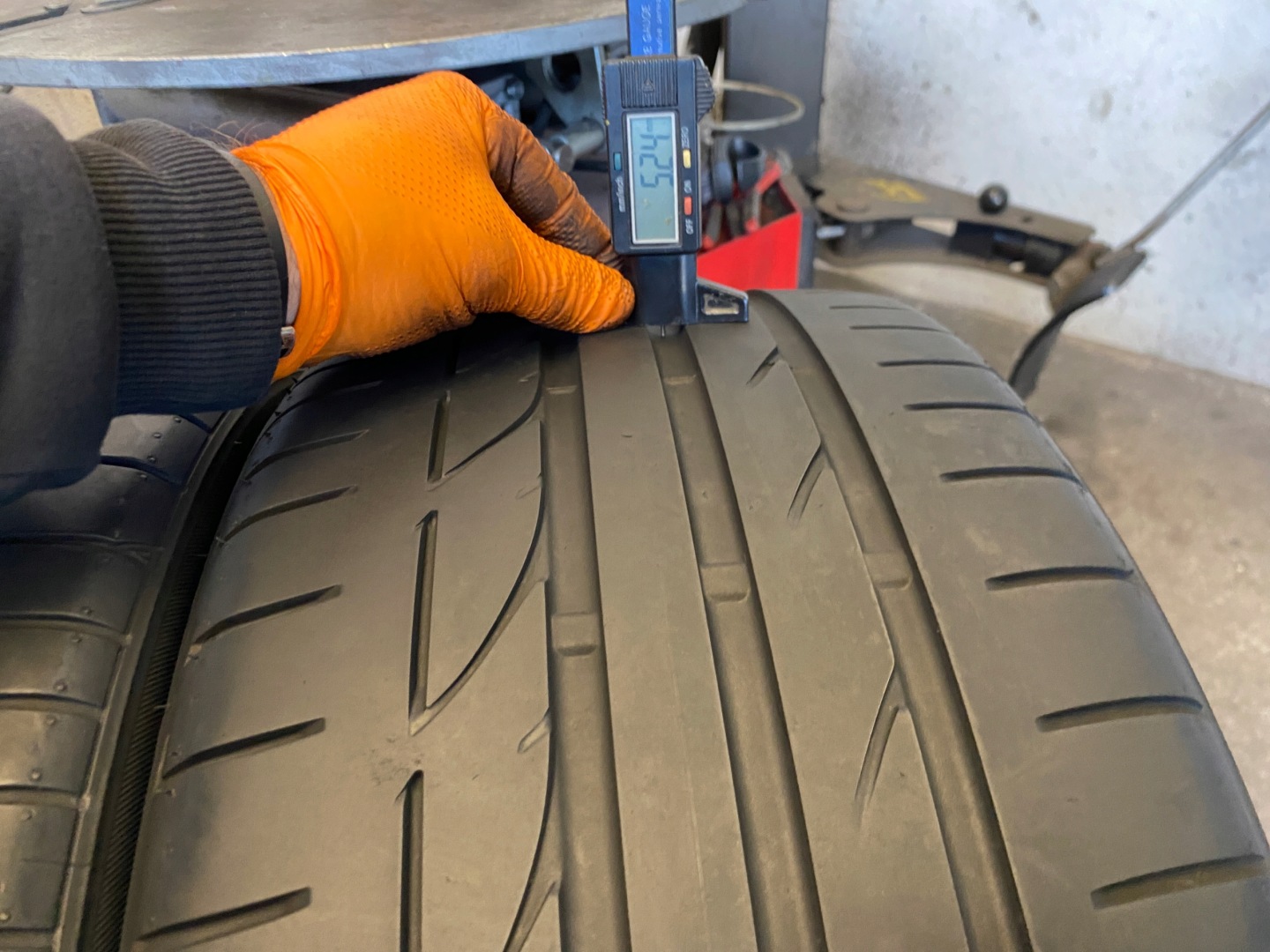 2 tyres summer 255/35R19 Bridgestone Potenza S001 Run Flat