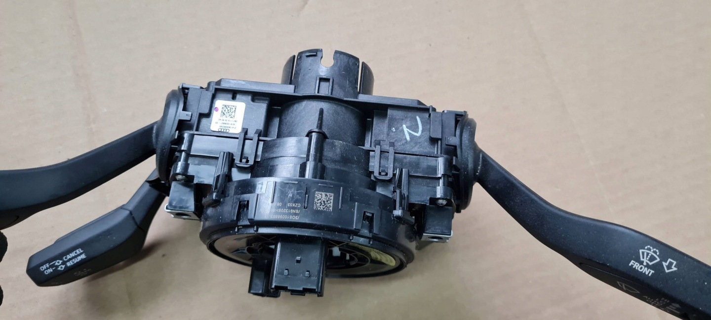Q5 80A steering wheel levers and controls control ring 80A907129BR