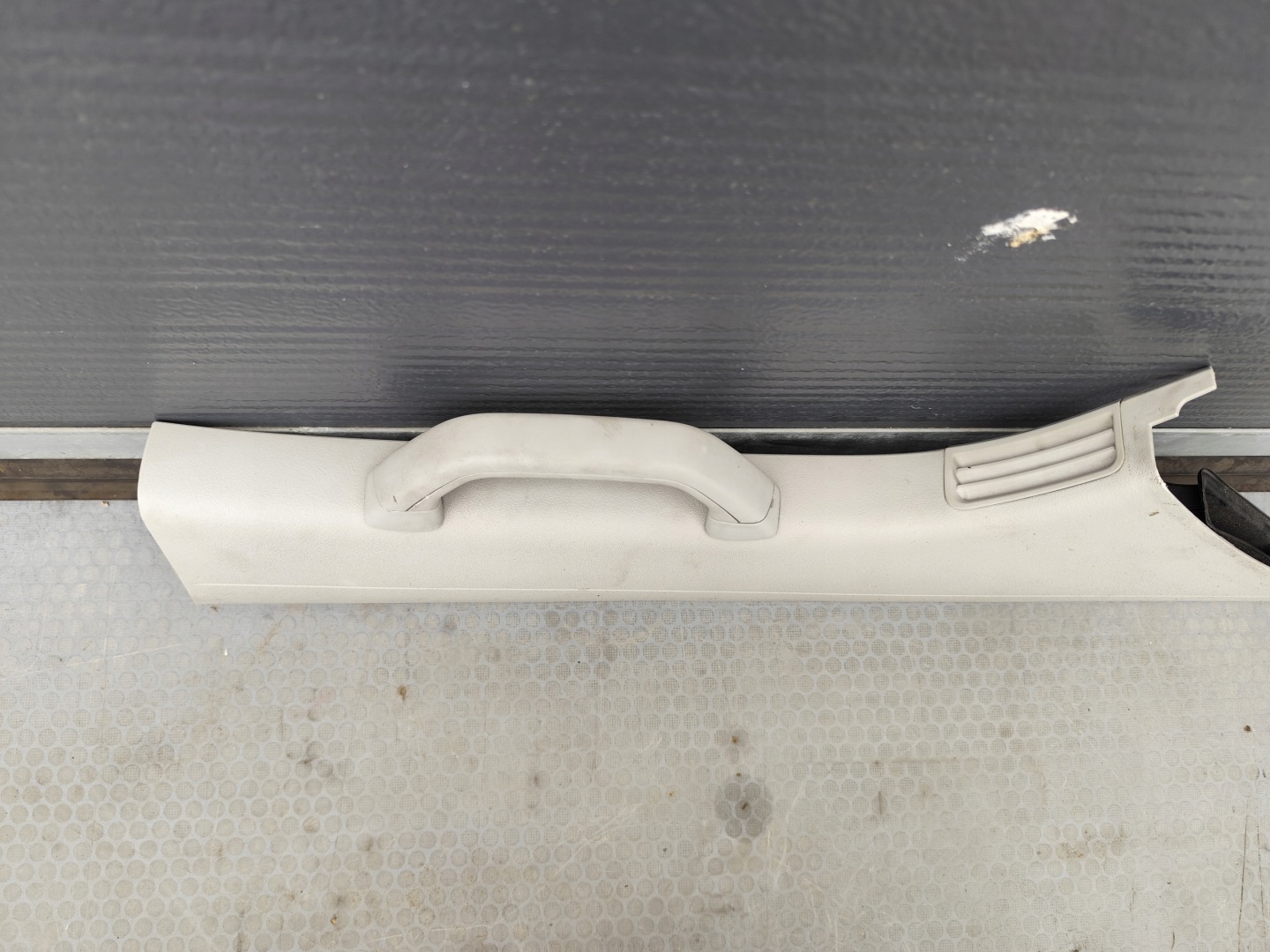 cover slupka A z handle VW T5 handle sheet metal MOCUJACA pillar A right